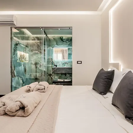 Villa Hollywood Exclusive Villa, By Tk Premium Laganas