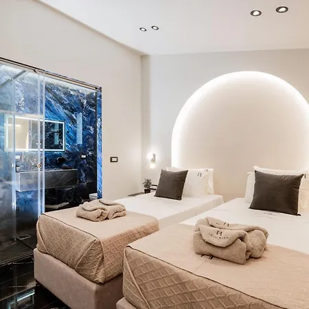 Hollywood Exclusive Villa, By Tk Management Villa