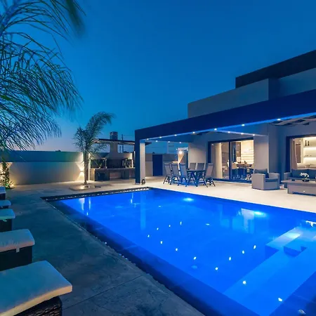 Hollywood Exclusive Villa, By Tk Premium