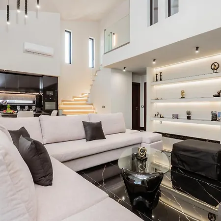 Hollywood Exclusive Villa, By Tk Premium Villa