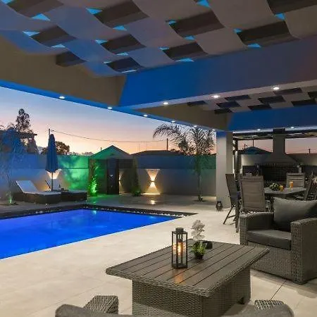 Hollywood Exclusive Villa *