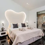 Hollywood Exclusive Villa, By Tk Premium لاغاناس