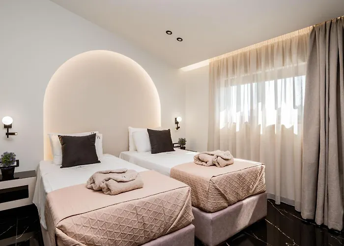 Hollywood Exclusive Villa, By Tk Premium Villa Laganas
